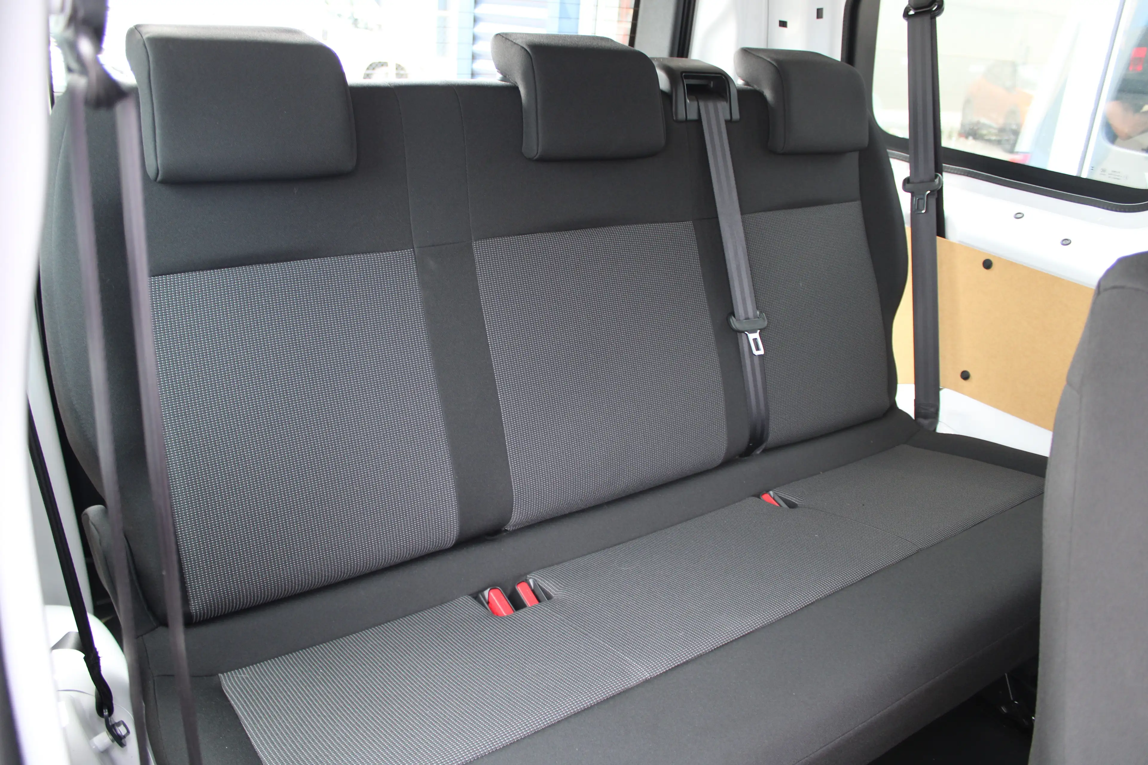 Citroen Jumpy ë-Jumpy L2 75kWh COMBI | INCL BTW | 8 JAAR GARANTI — photo 25