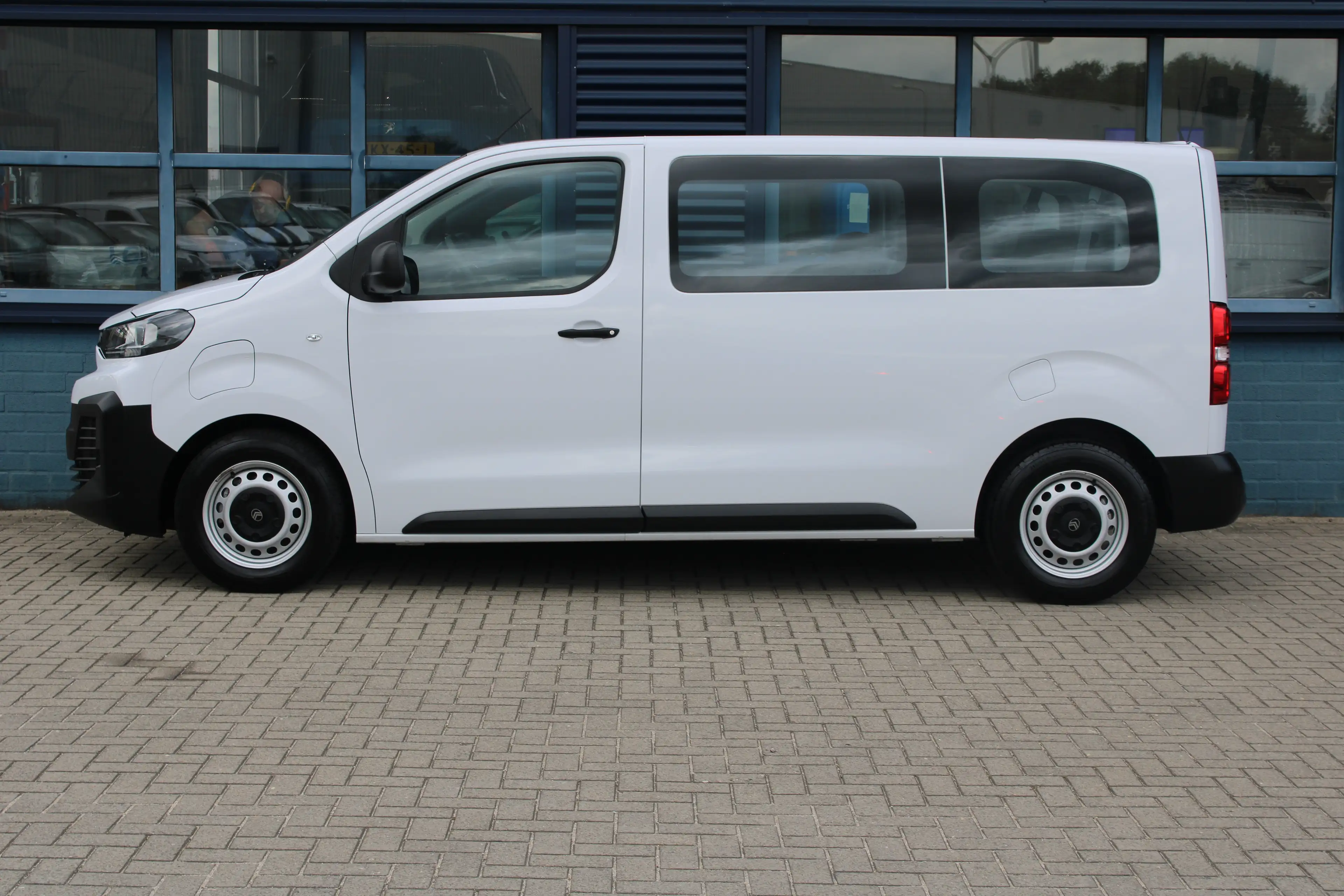 Citroen Jumpy ë-Jumpy L2 75kWh COMBI | INCL BTW | 8 JAAR GARANTI — photo 2