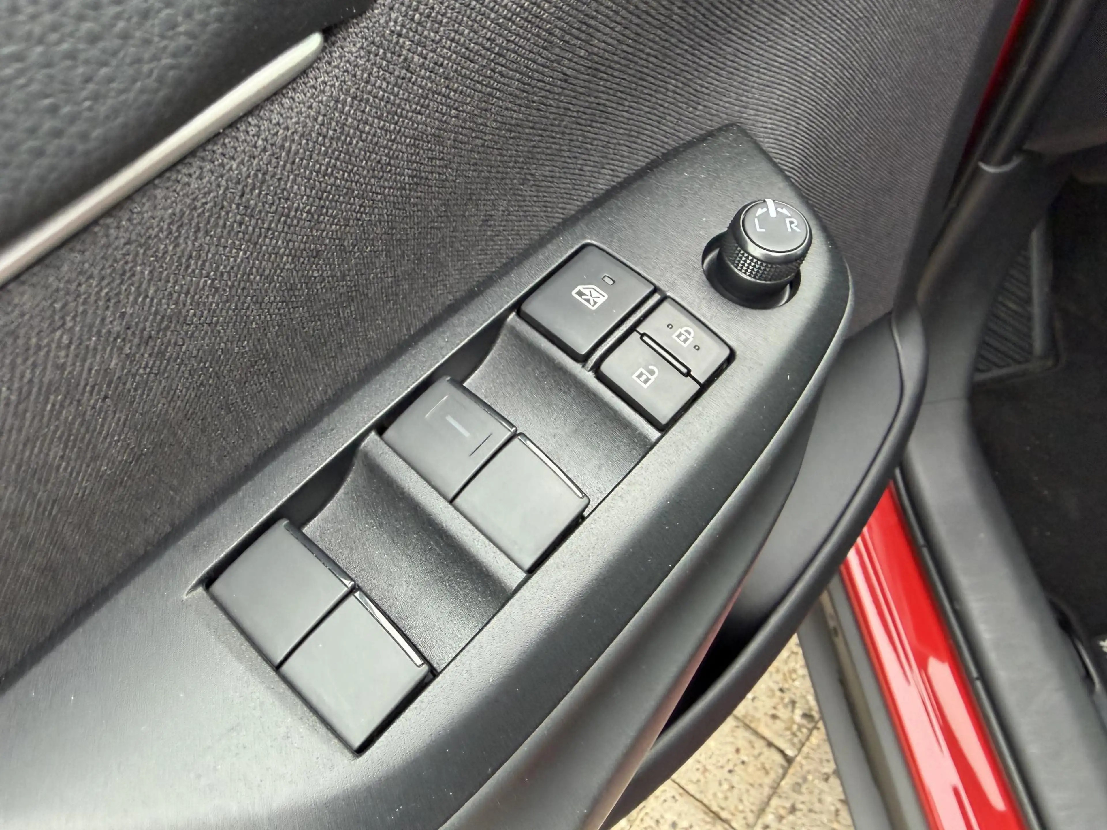 Toyota Yaris Cross 1.5 Hybrid 115 Active — photo 13