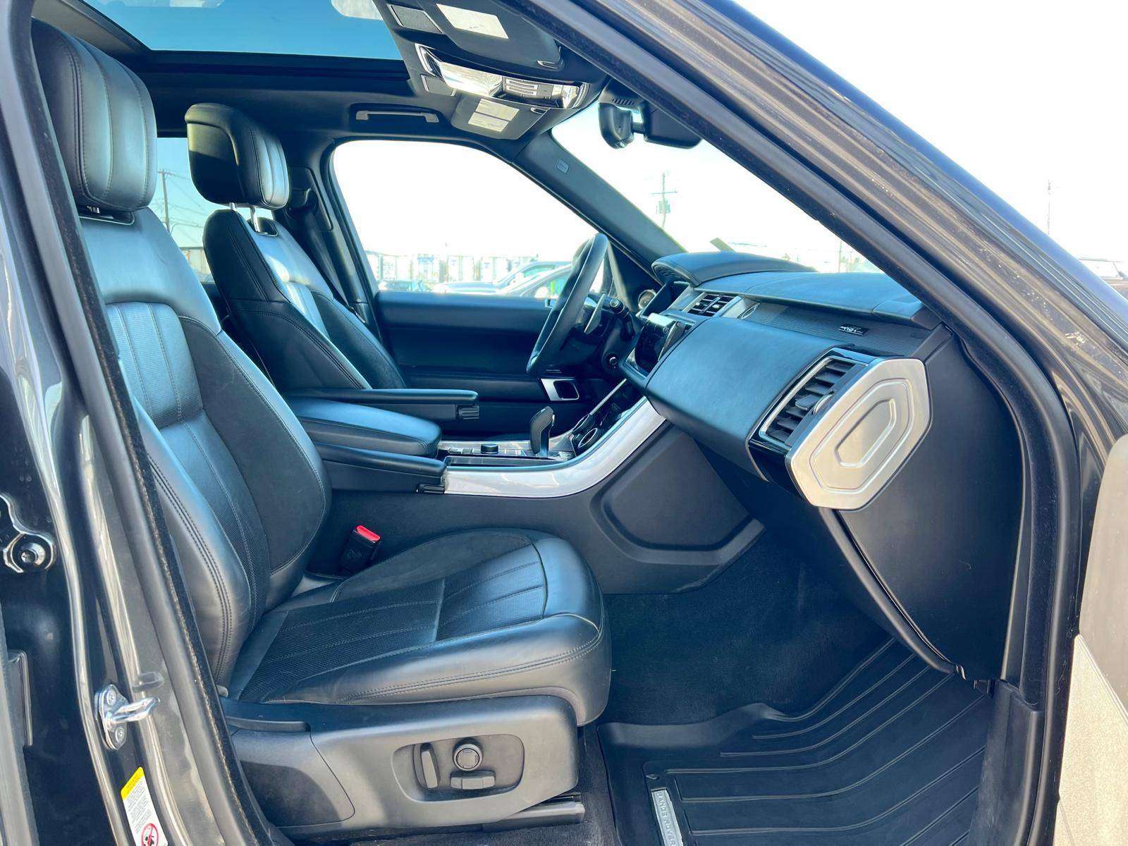 2019 Land Rover Range Rover Sport HSE Dynamic AWD thumb 11