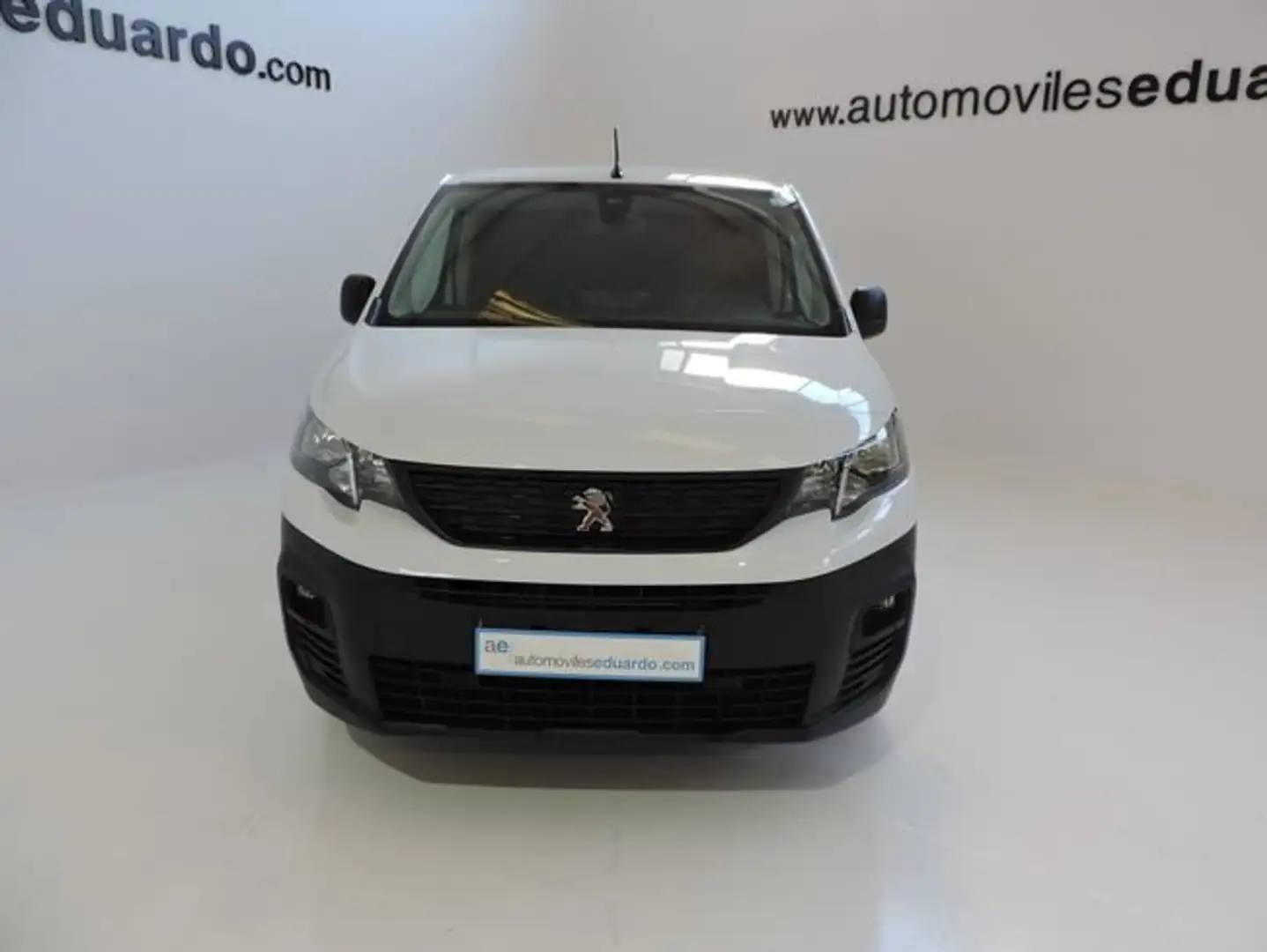 Peugeot Partner VAN SWB DIESEL 1.5 BlueHDi 102cv L1 STD Light Blanc - 2