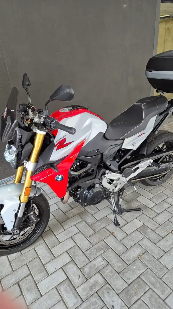 BMW F 900 R Červená - 2