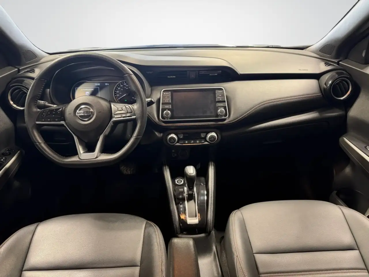 Nissan Kicks снимка Nissan Kicks