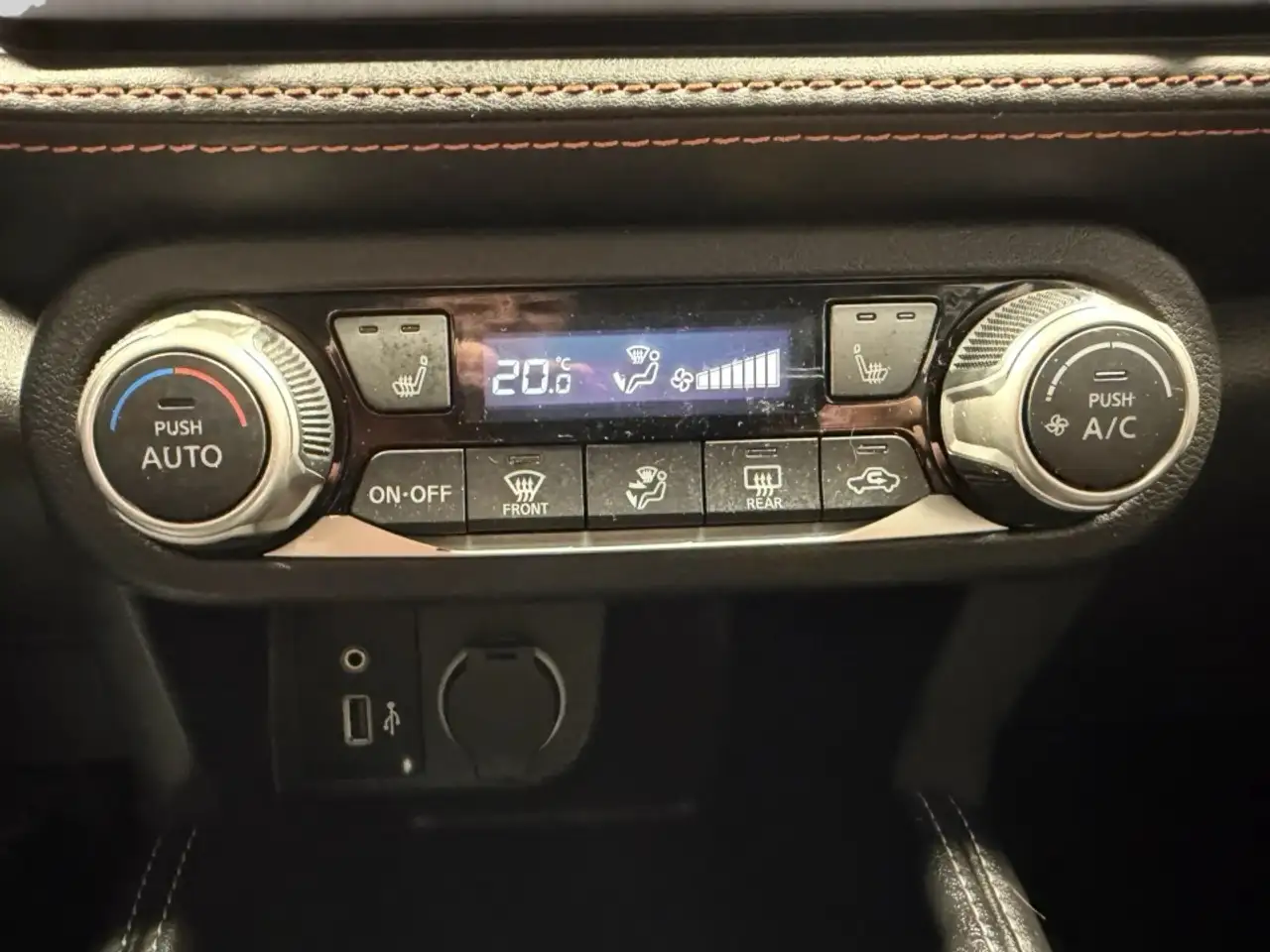 Nissan Kicks снимка Nissan Kicks