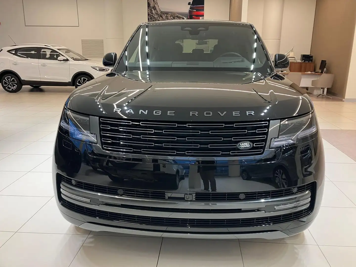 Land Rover Range Rover 3.0d i6 mhev HSE awd 249cv aut IVA ESPOSTA Nero - 2