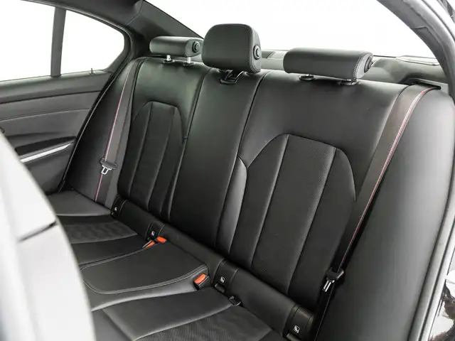 BMW M3 view 10