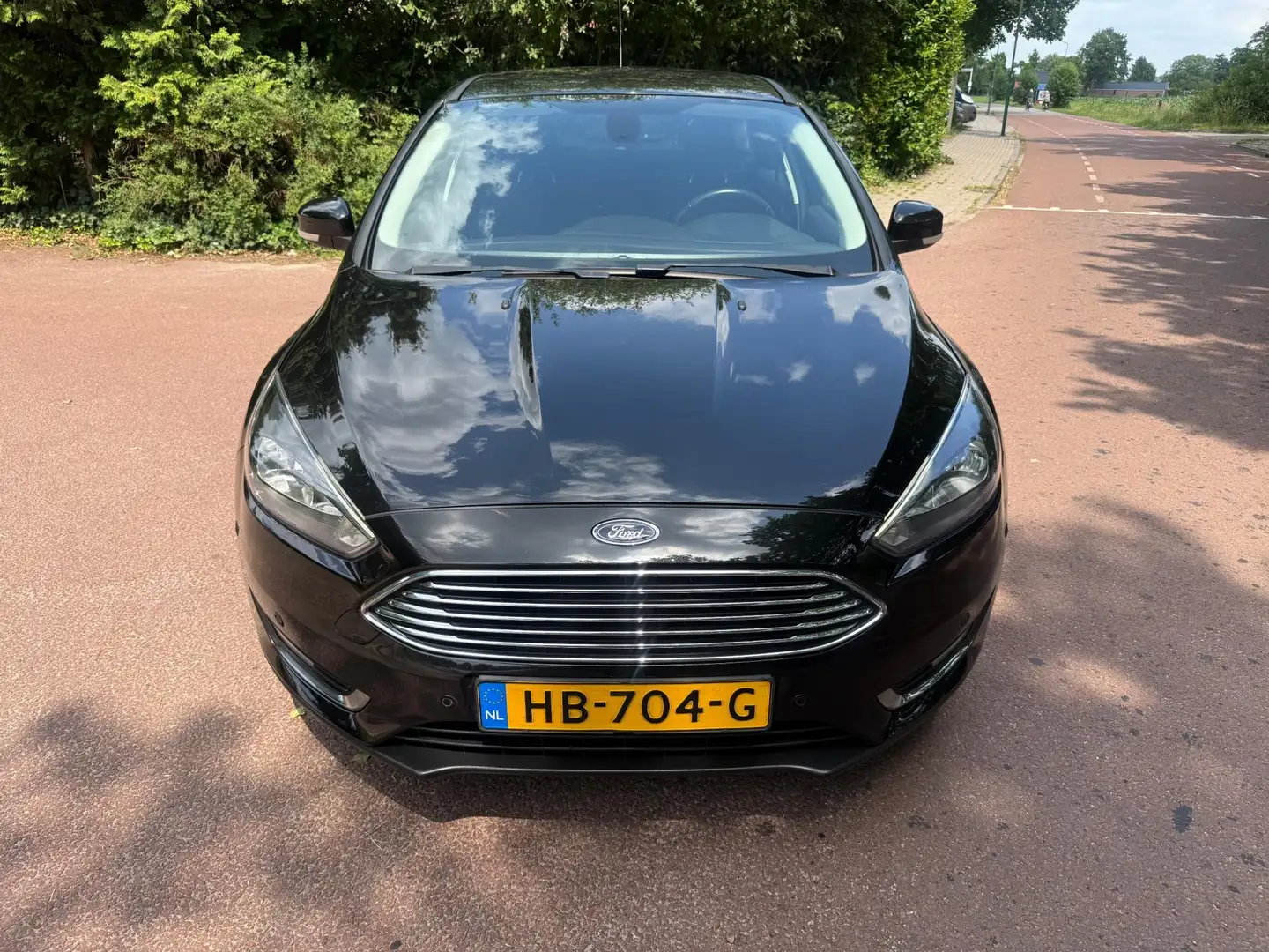 Ford Focus 1.0 Titanium Edition / Navi / Airco / cruisecontro Zwart - 2