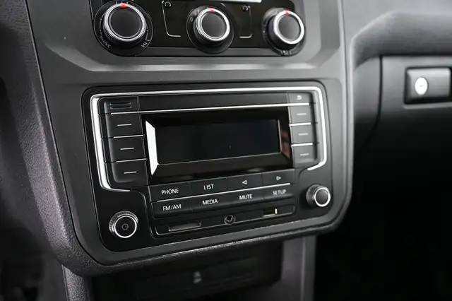 Volkswagen Caddy view 18