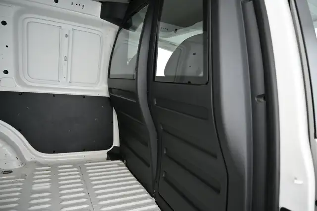 Volkswagen Caddy view 27