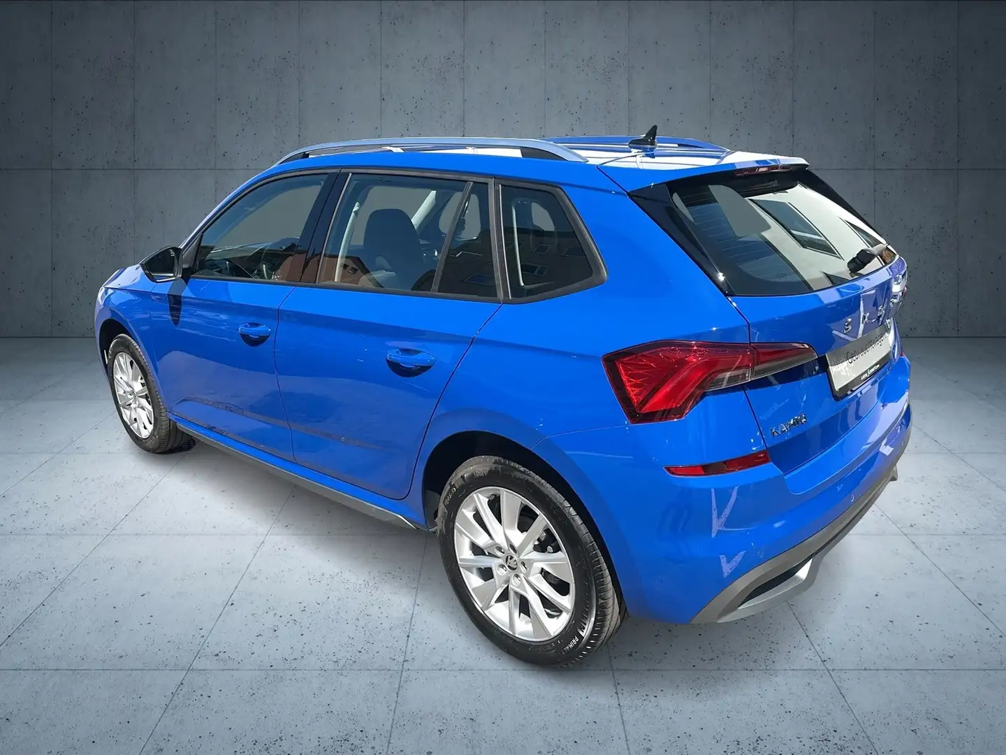 Skoda Kamiq Style 1.5 TSI LED Sitzheizung Einparkhilfe Klima Blau - 2