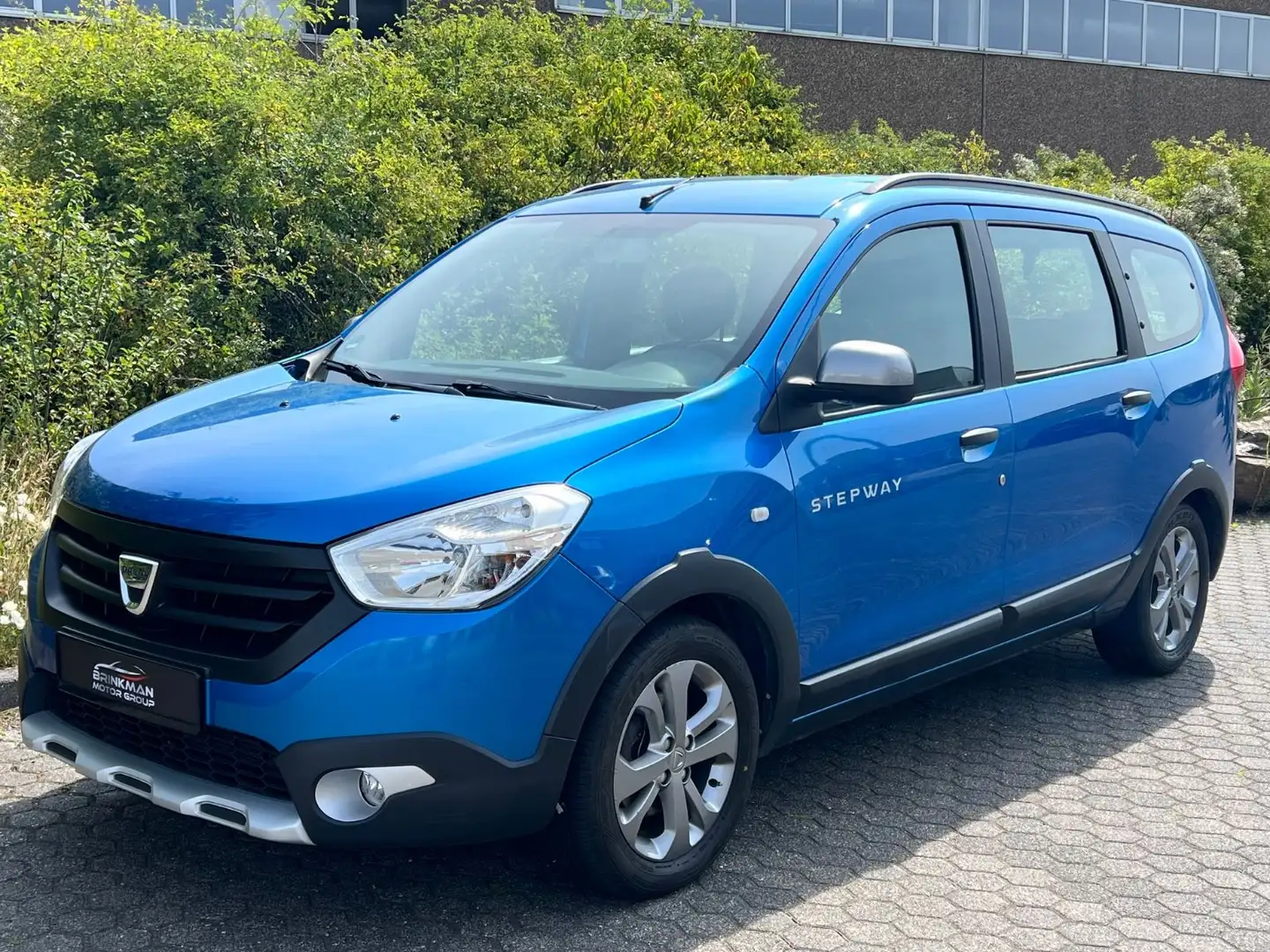Dacia Lodgy Stepway DCi 110/7 Sitzer/MEDIA NAV Blauw - 1