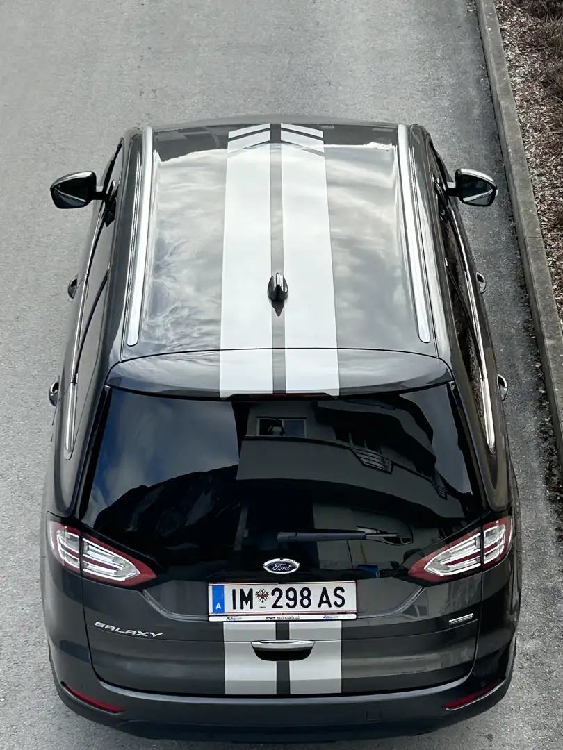 Ford Galaxy 2,5 Duratec Hybrid Vignale Aut. - 2