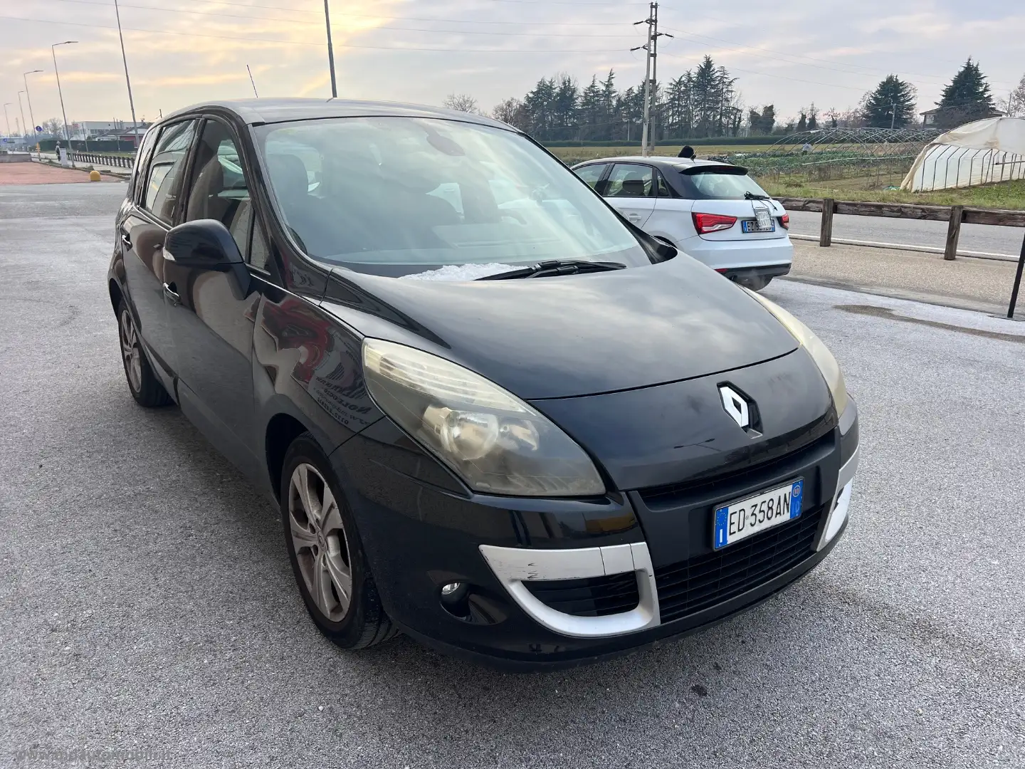 Renault Scenic X-Mod 1.4 TCe Dynamique SOLO KM.144000 Noir - 2