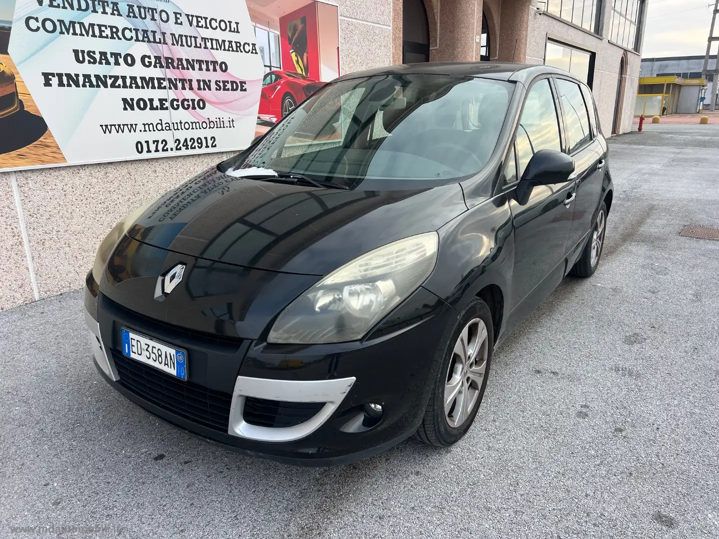 Renault Scenic X-Mod 1.4 TCe Dynamique SOLO KM.144000 Noir - 1