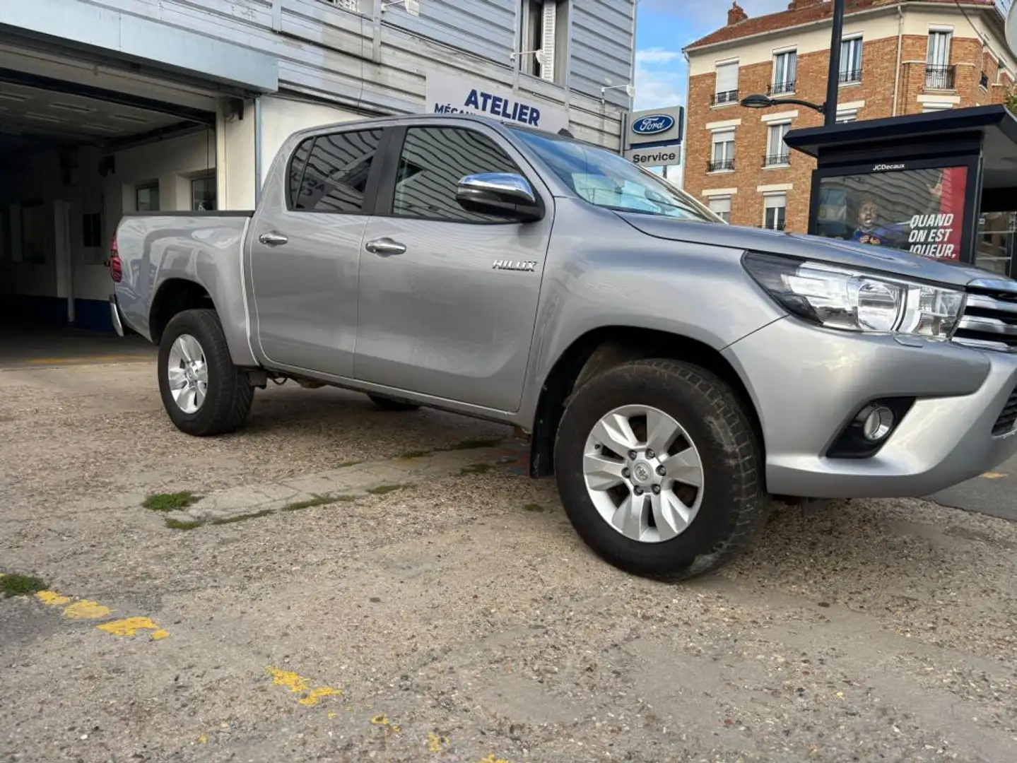 Toyota Hilux IV 4WD 2.4 D-4D 150 DOUBLE CABINE Gris - 2
