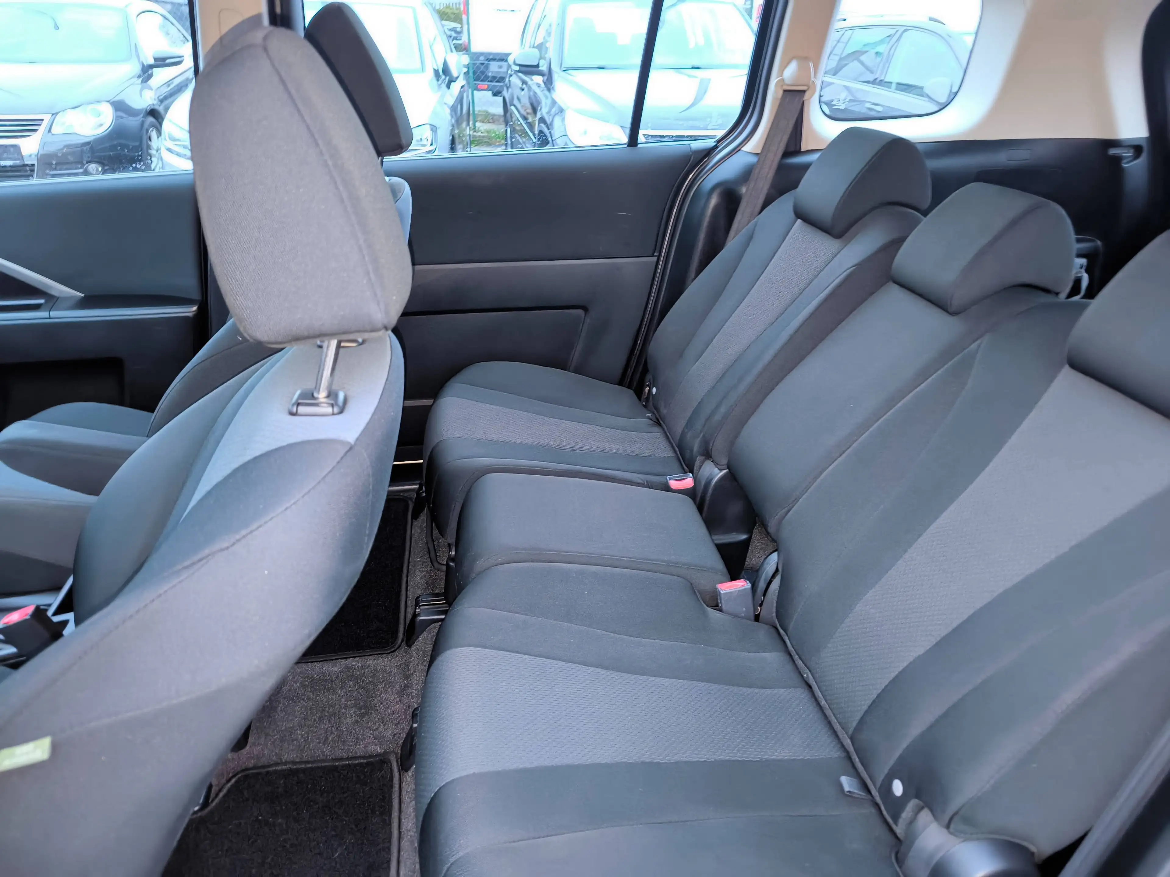 Mazda 5 Prime-Line Klima gut erhalten — photo 8