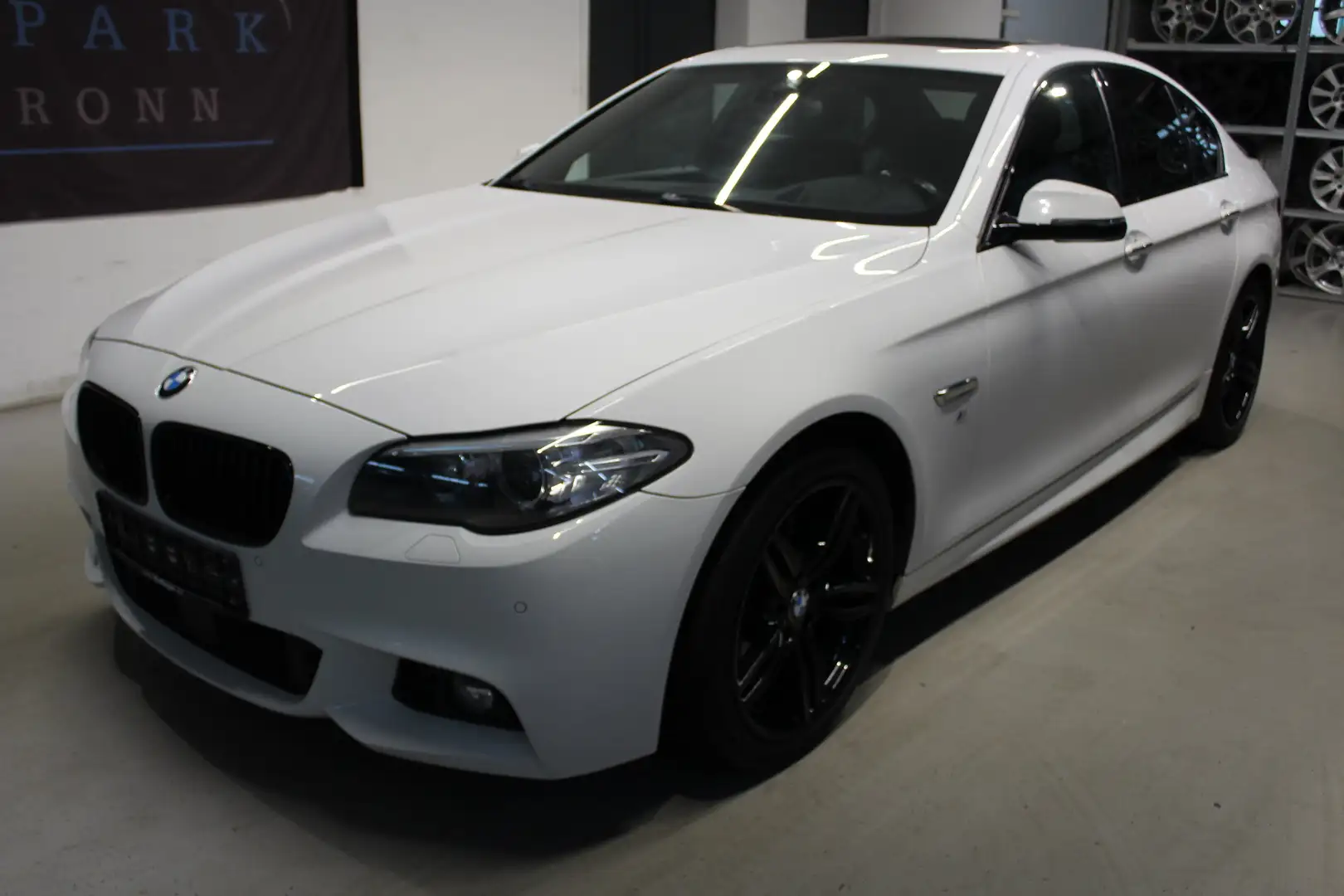 BMW 535 535 d M-Sportpaket**Head-Up*SD*LED*E6*Keyless Weiß - 1