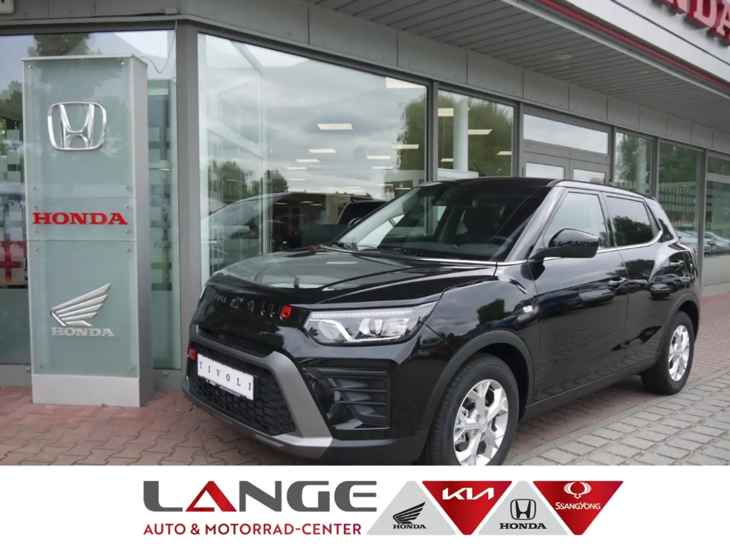 KGM Tivoli 1.5 T-GDi Nomad Automatik Navi SHZ Temp Tel.-Vorb. Srebrny - 1