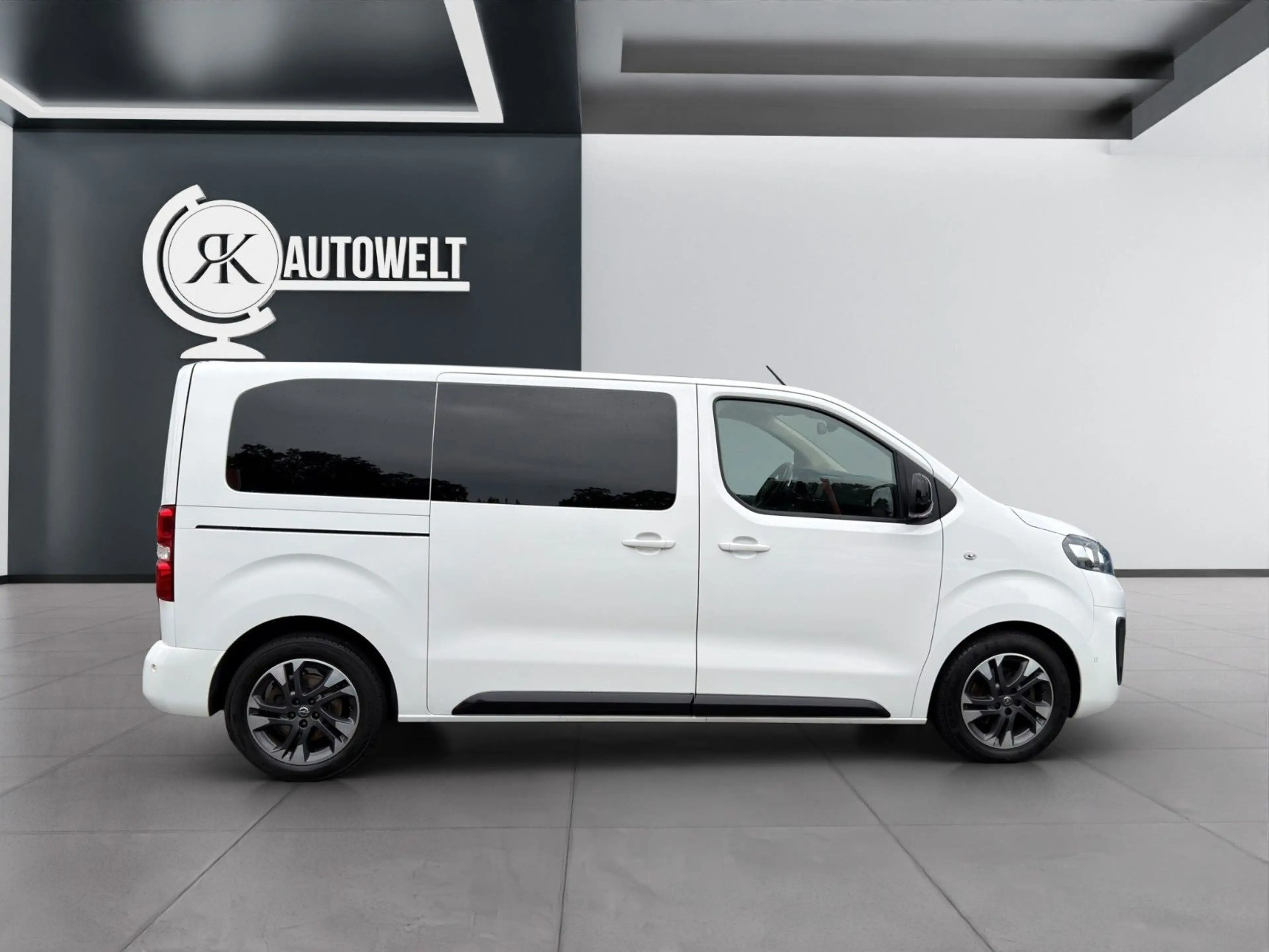 Opel Zafira Life 2.0 Select. M L2*1.HAND*8 SITZE*AHK* — photo 6