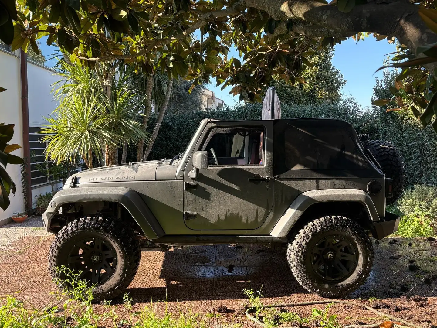 Jeep Wrangler Wrangler 3p 2.8 crd Sahara auto dpf Grigio - 2