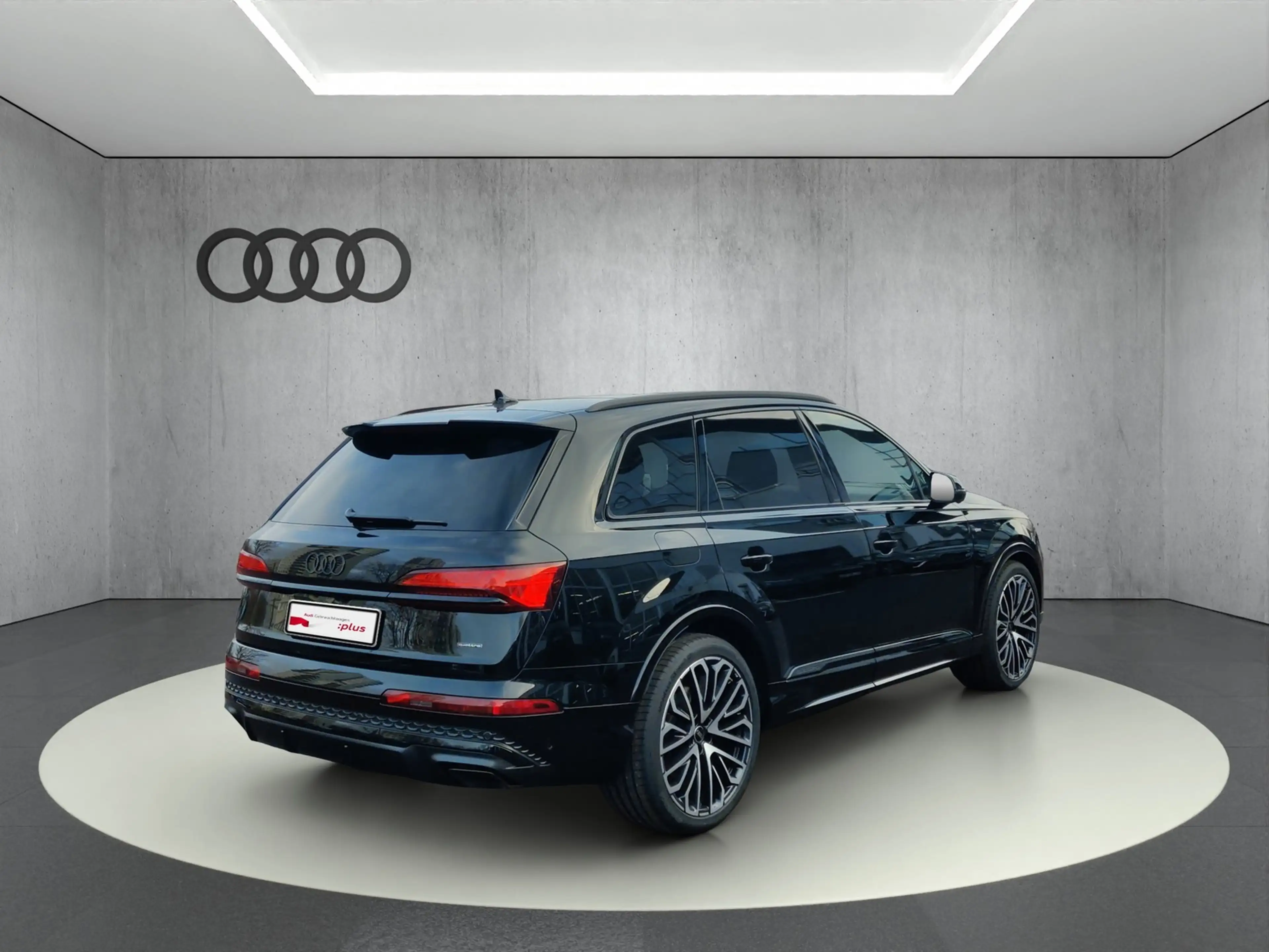Audi Q7 S line 50 TDI quattro tiptronic — photo 7