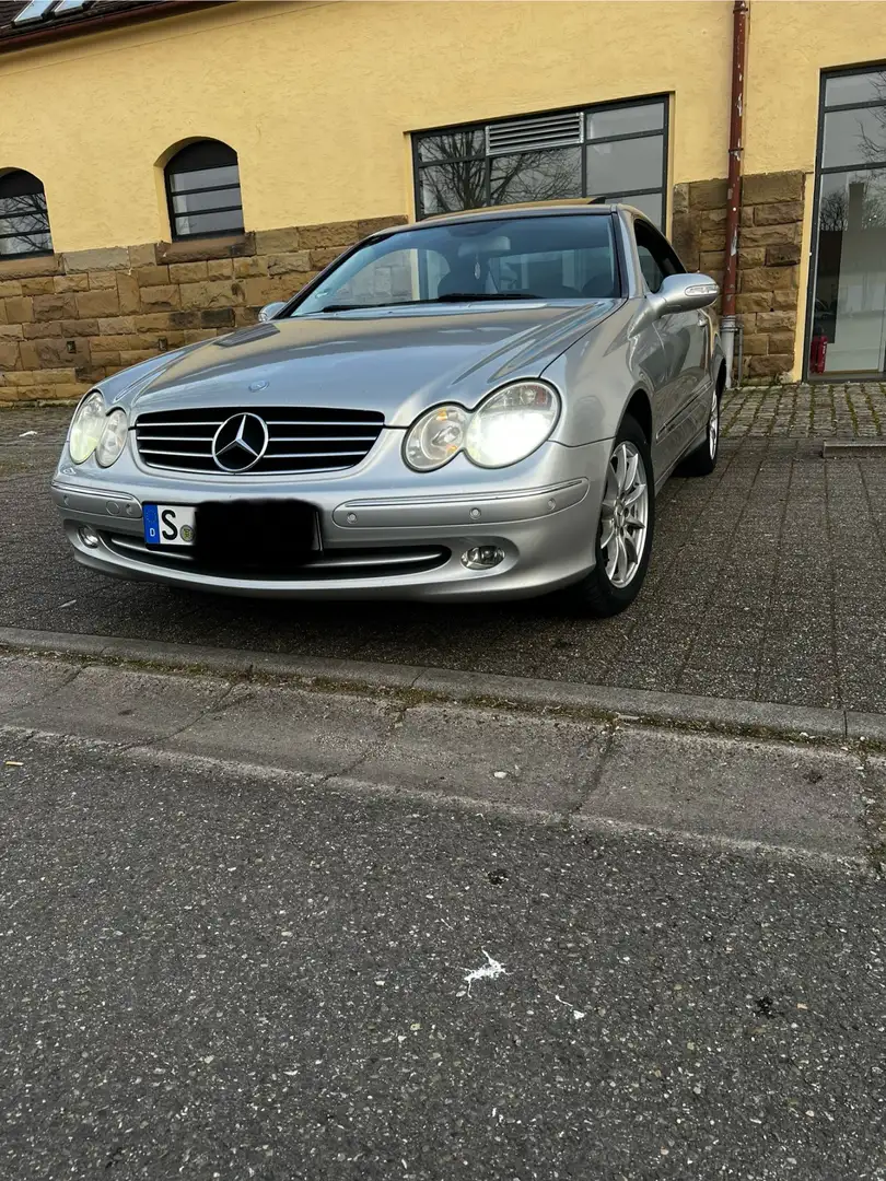 Mercedes-Benz CLK 240 Coupe Avantgarde Srebrny - 1