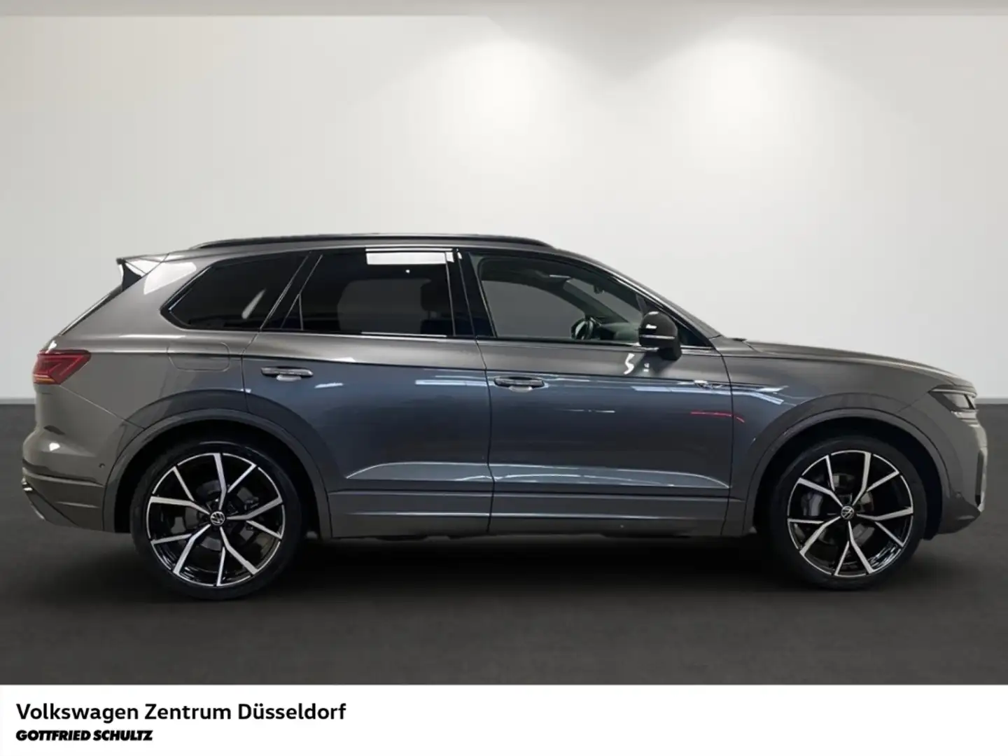 Volkswagen Touareg R-Line 3.0 TDI DSG 4Motion Panoramadach Grau - 2
