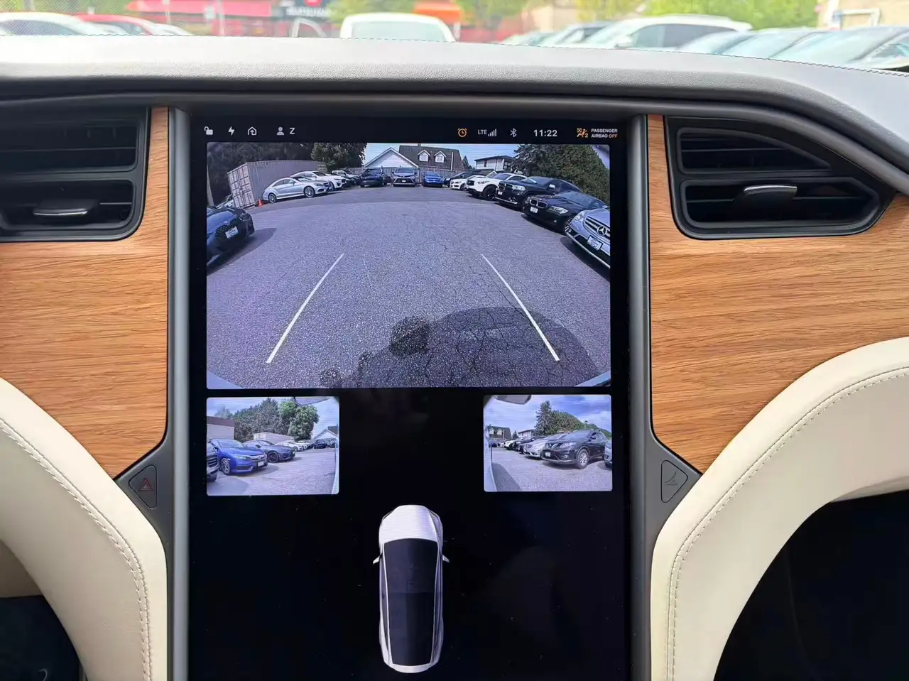 Tesla Model X снимка Tesla Model X
