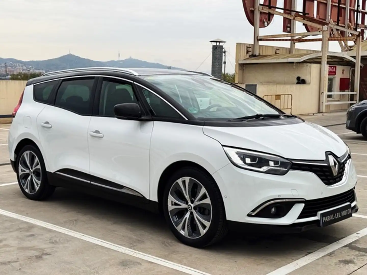 Renault Grand Scenic 1.3 TCe GPF S&S Zen 117kW Blanco - 1