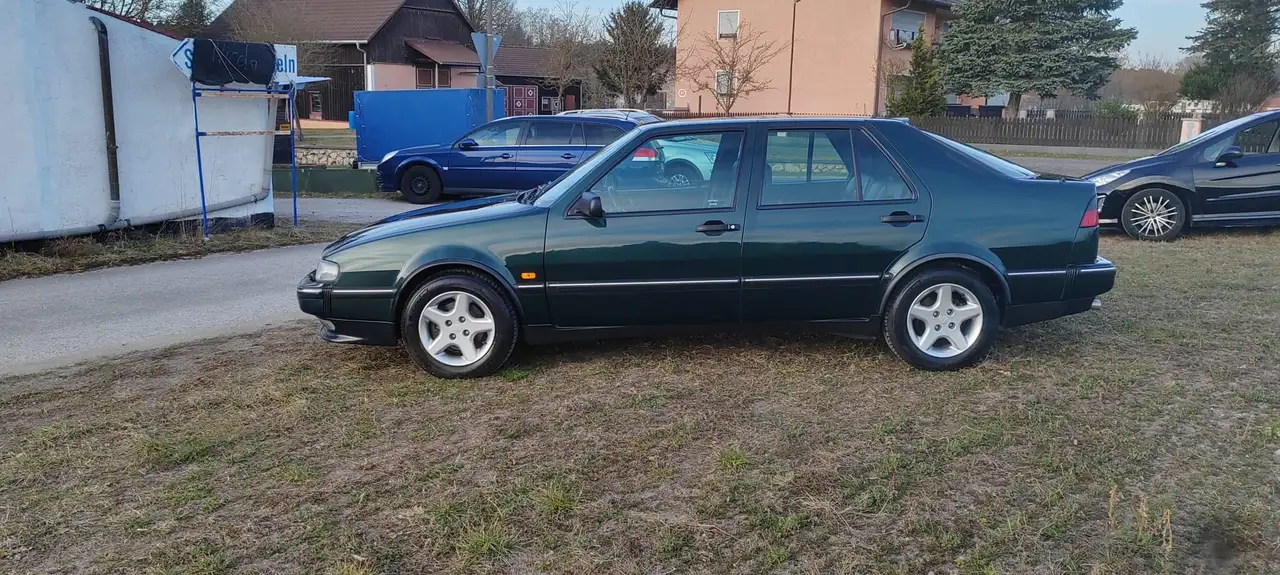 Saab 9000