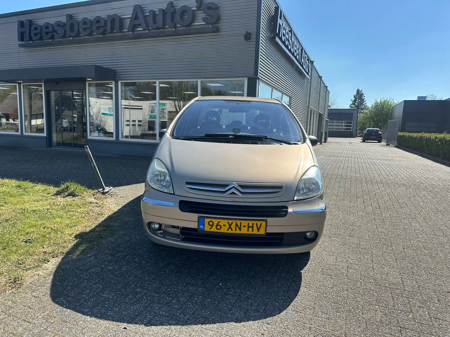 Citroen Xsara Picasso 1.6i-16V Caractère Beige - 1