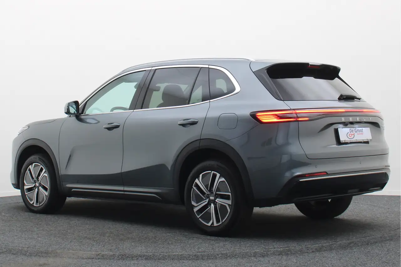 Geely Starray EM-i 2026