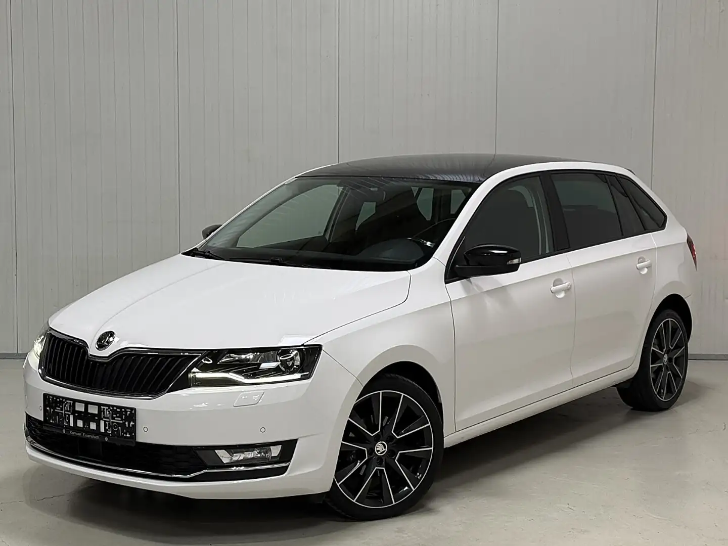 Skoda Rapid/Spaceback Rapid Spaceback 1,0 TSI Sport DSG - Automatik *... Weiß - 1
