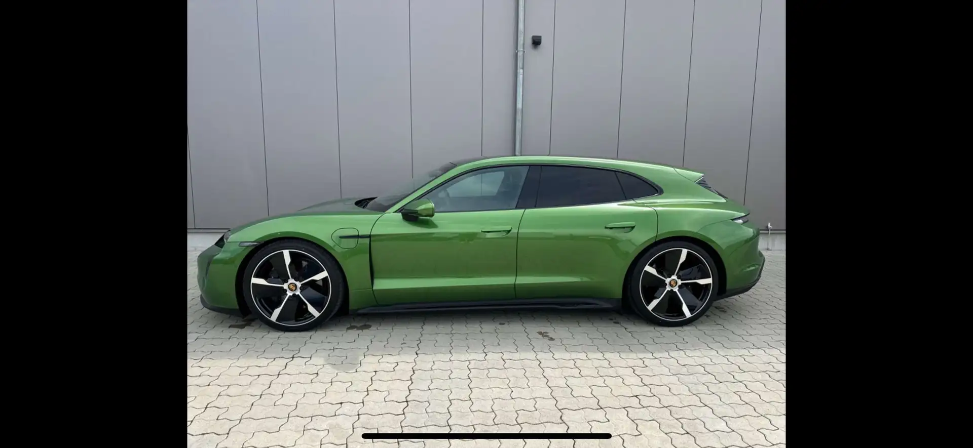 Porsche Taycan GTS Sport Turismo zum Schnäppchenpreis! Grün - 2