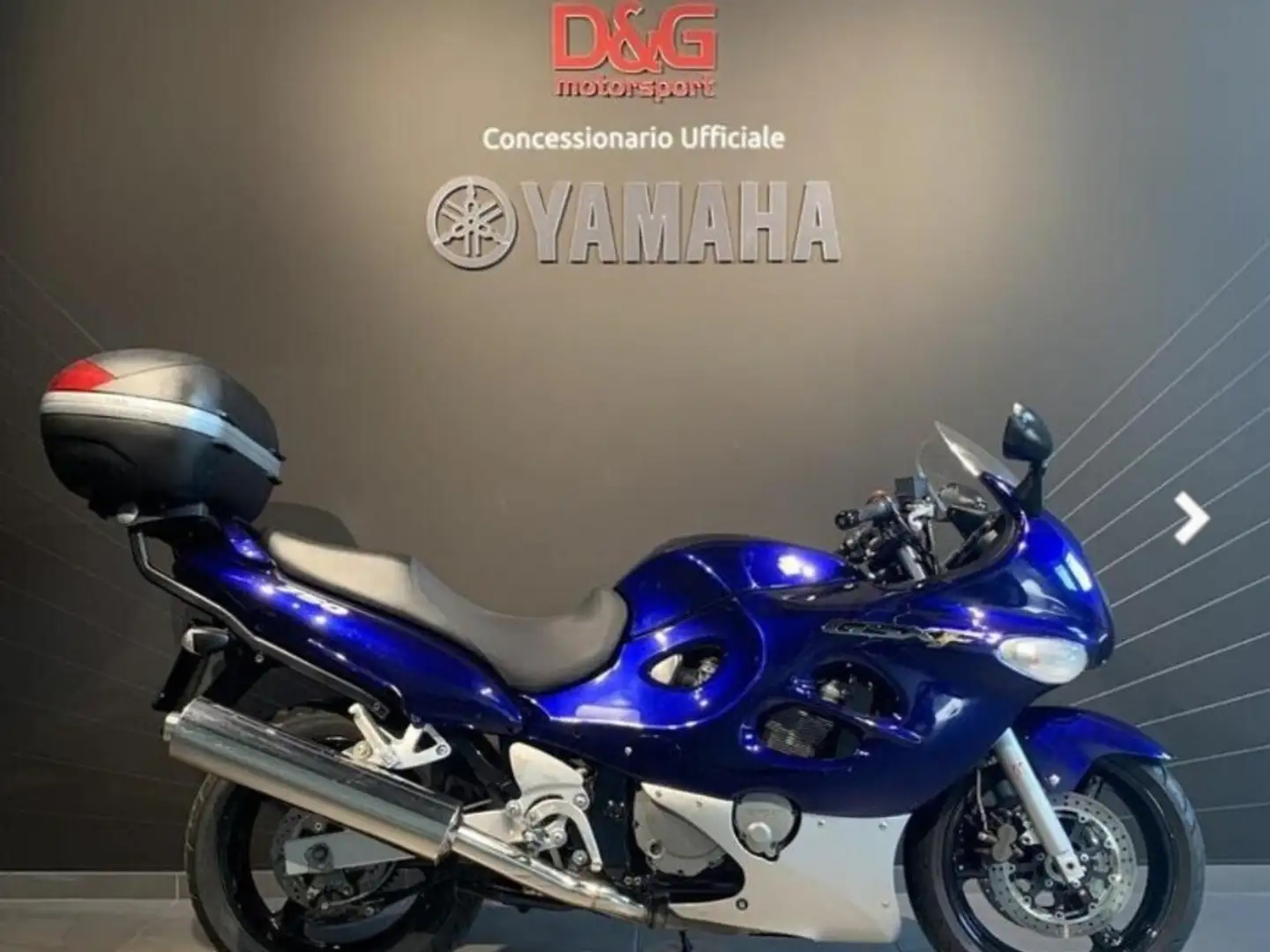 Suzuki GSX 750 Blue - 1