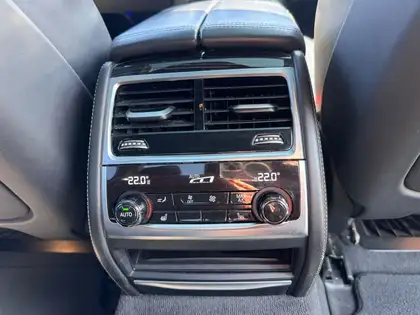 Annonce voiture d'occasion BMW 740 - CARADIZE