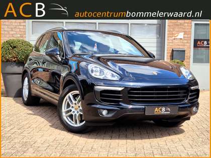 Porsche Cayenne 3.0 S E-Hybrid In absolute nieuwstaat. Nederlandse