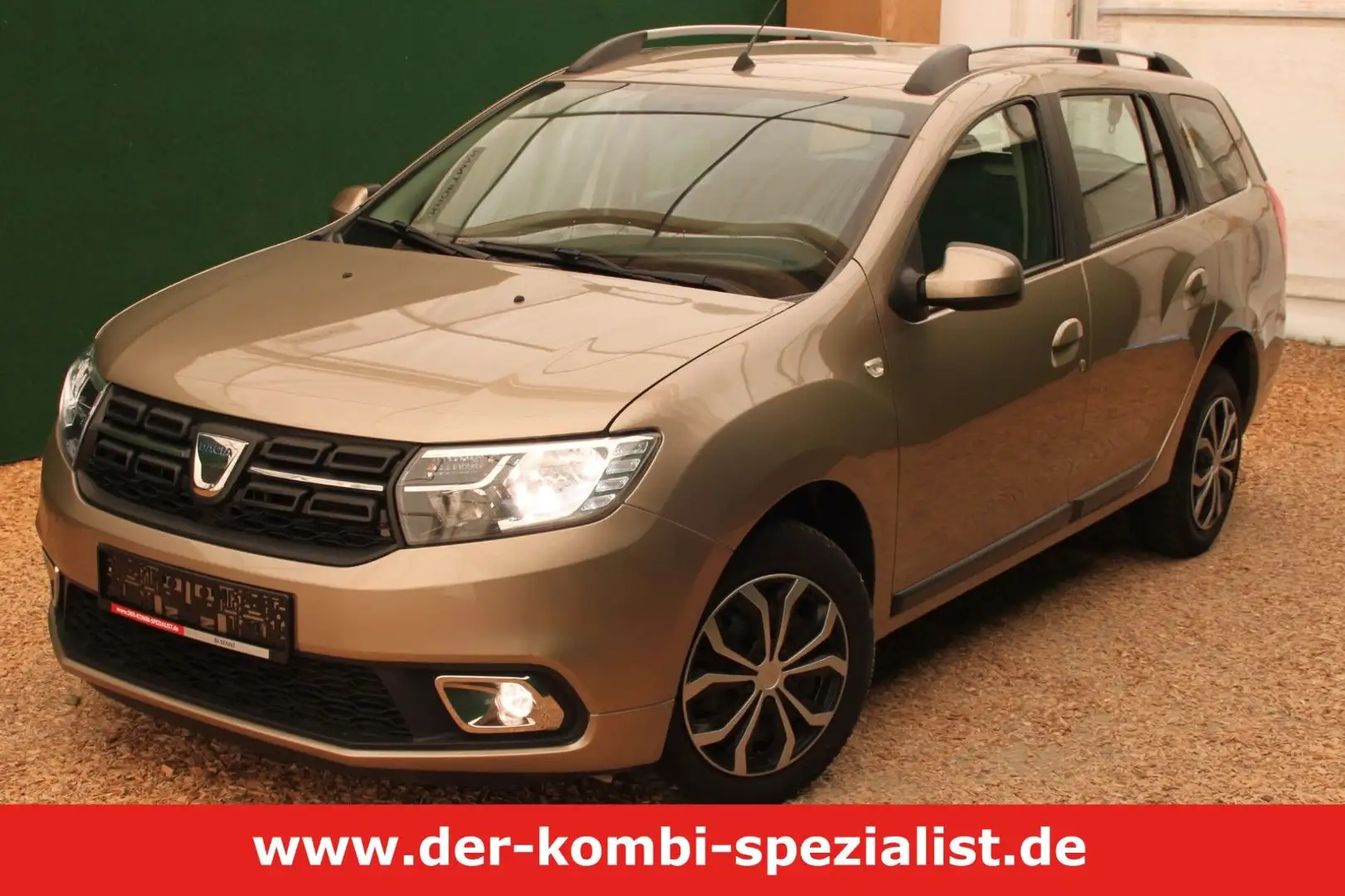 Dacia Logan Kombi LPG u. Benzin/  PDC/ Klima/ /31tkm Beige - 1