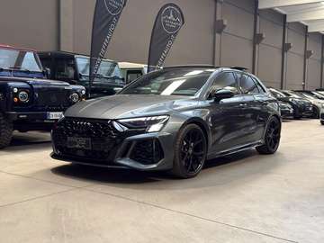 SPB TFSI quattro S tronic