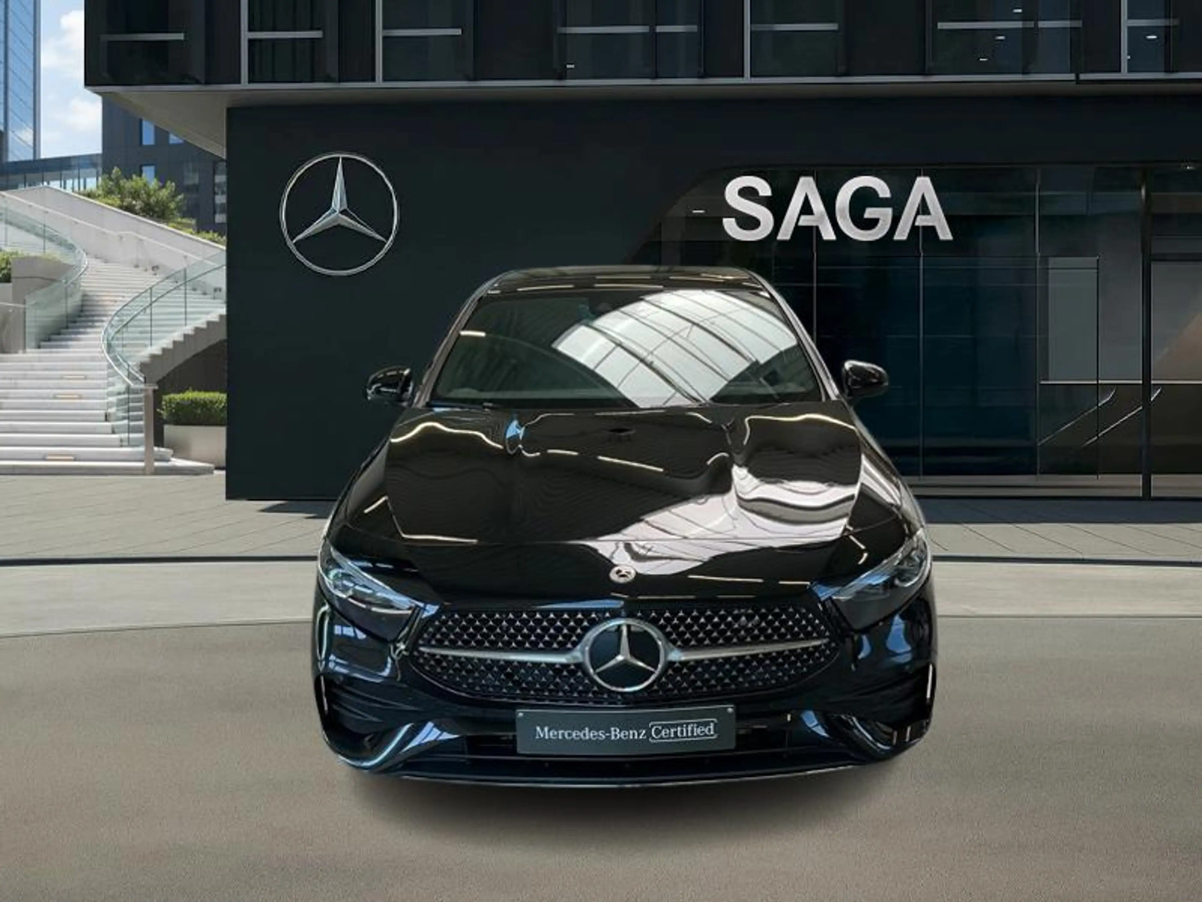 Mercedes-Benz A 180 d AMG Line — photo 9