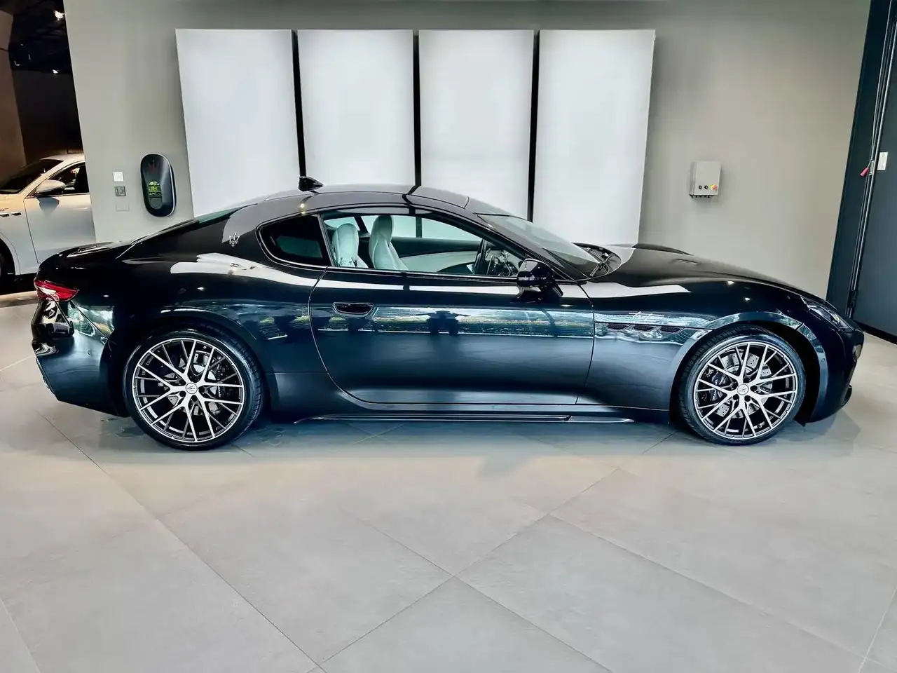 Maserati GranTurismo 2023