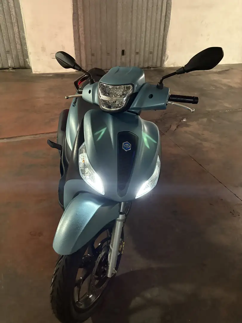 Piaggio Medley 125 sport - 2