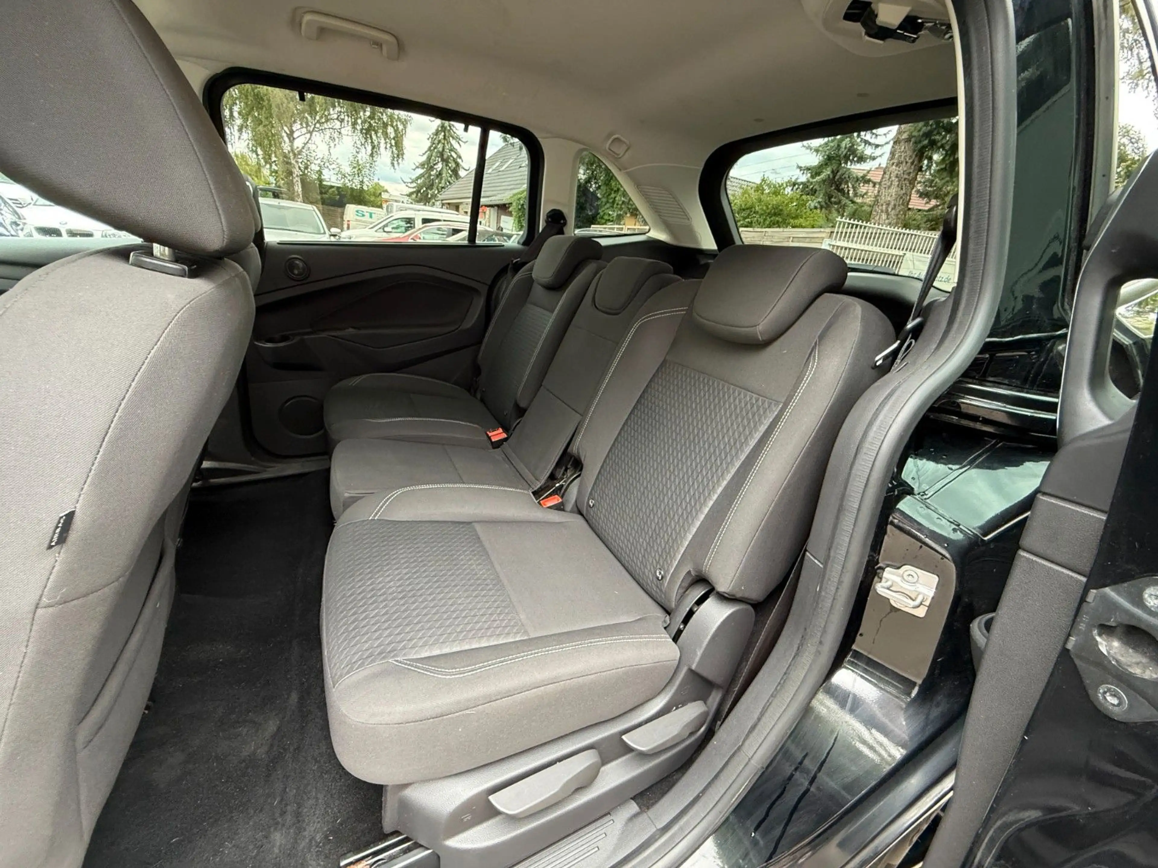 Ford Grand C-Max 2.0 TDCI Automatik Business Edition — photo 10