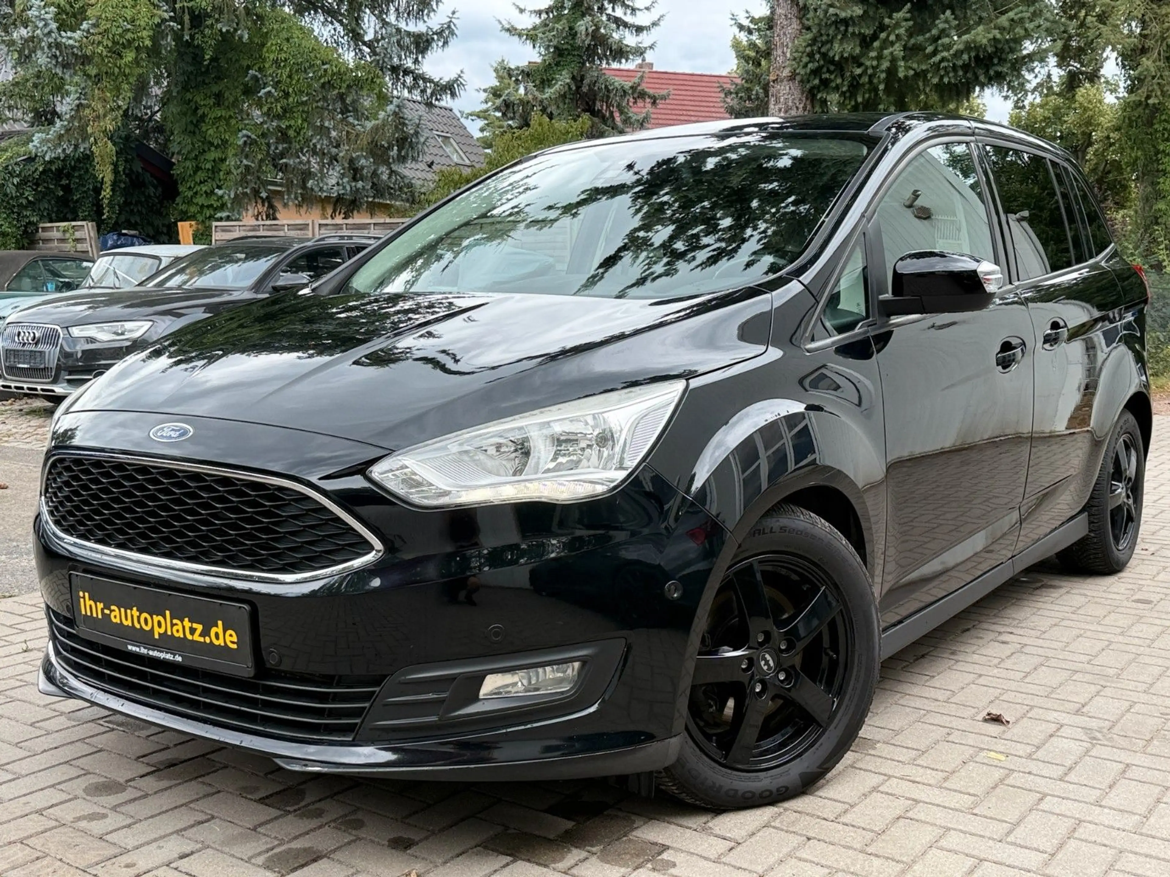 Ford Grand C-Max 2.0 TDCI Automatik Business Edition — photo 2