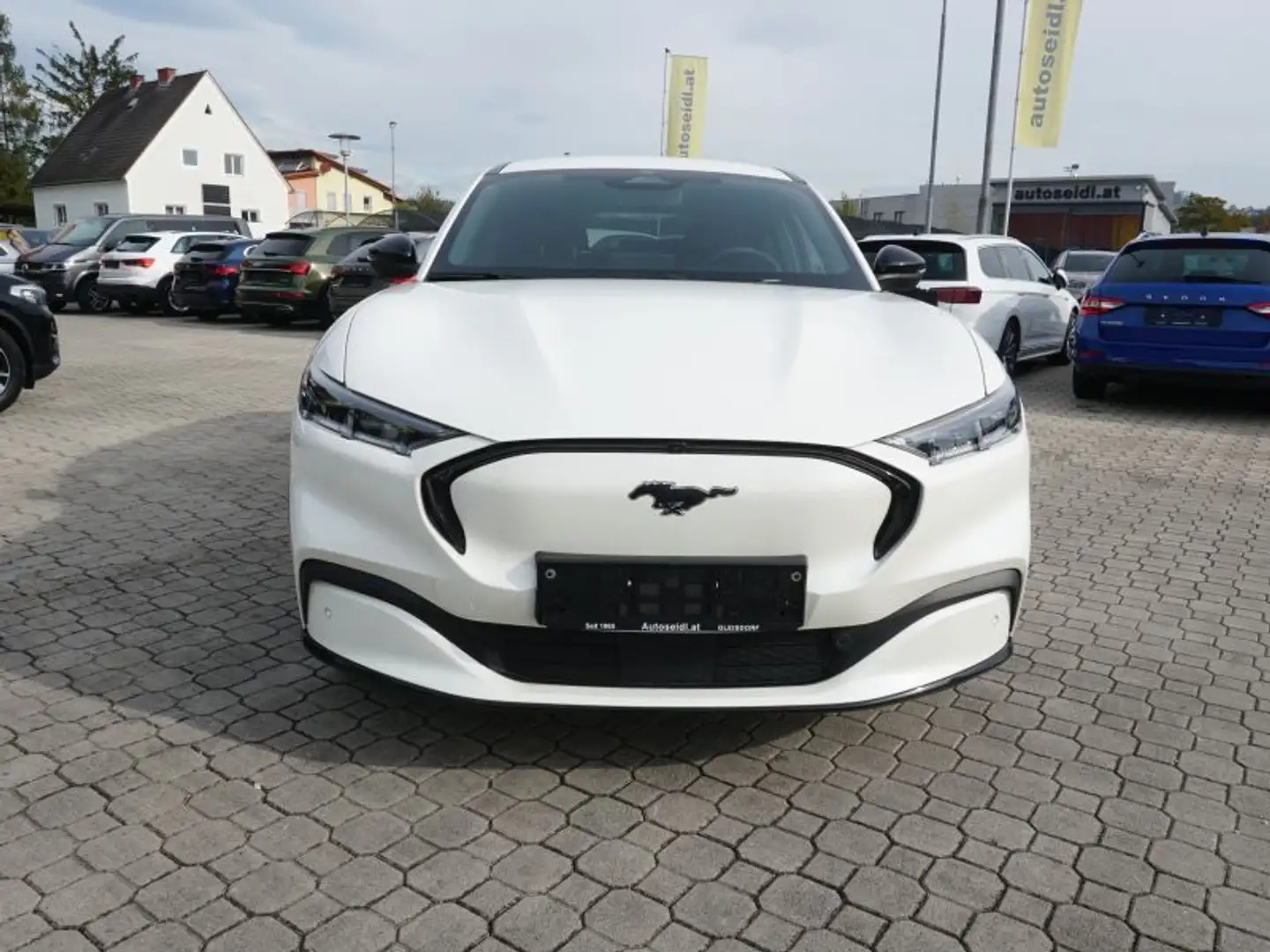 Ford Mustang Mach-E AWD Standard Range *NUR 21.500 KM!* Blanc - 2