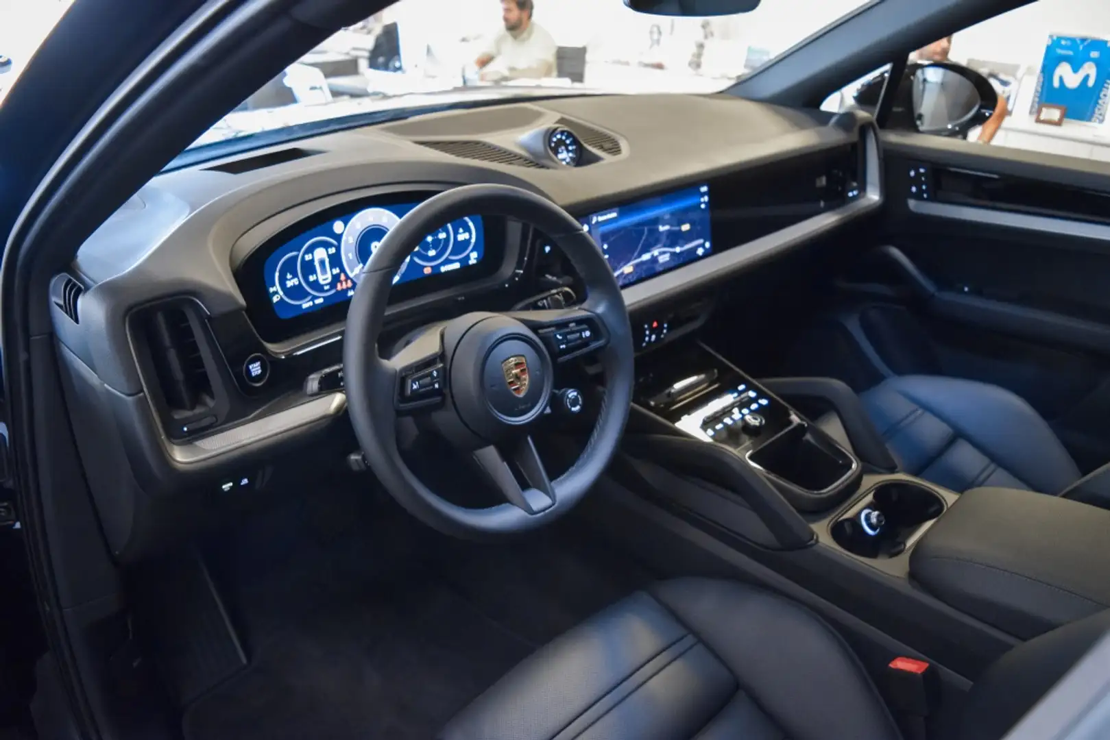 Porsche Cayenne Coupé E-Hybrid Aut. Schwarz - 2