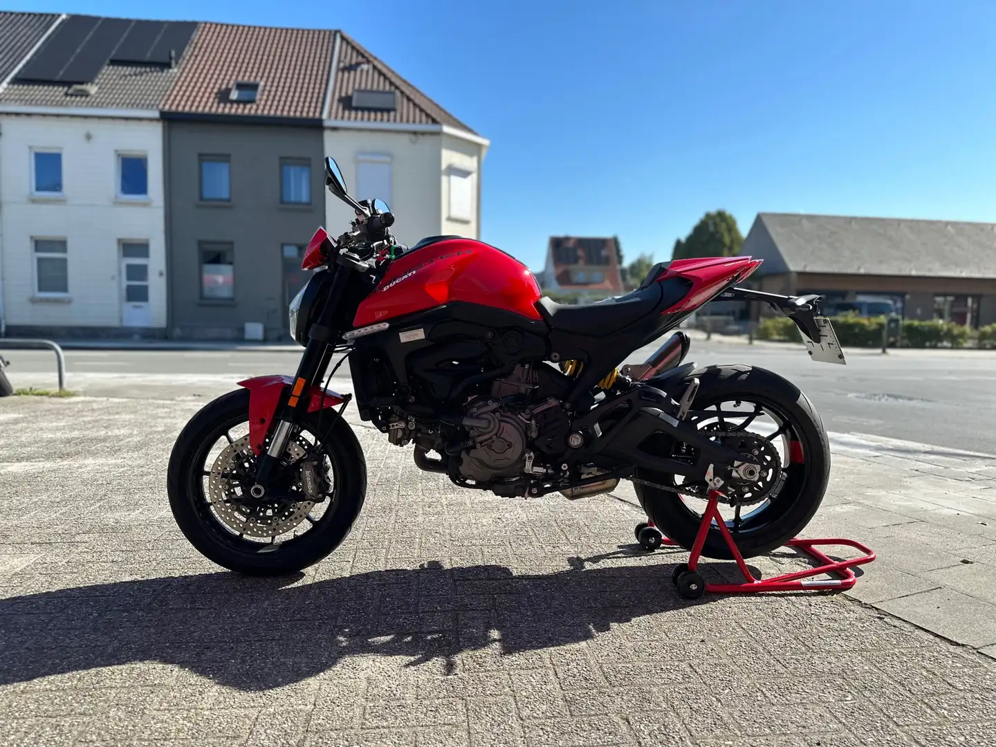 Ducati Monster 937 + | "TVA Déductible" Rood - 2