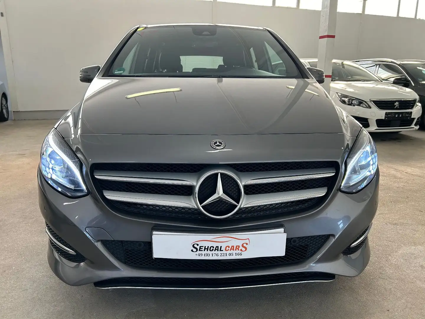 Mercedes-Benz B 200 d 7G-DCT Edition B*Klima*Navi Grigio - 2