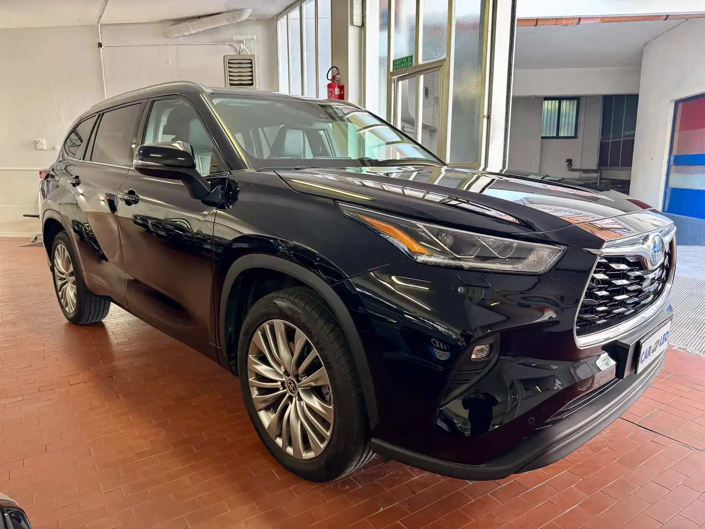 Toyota Highlander Highlander 2.5h 7p Lounge e-cvt Nero - 2
