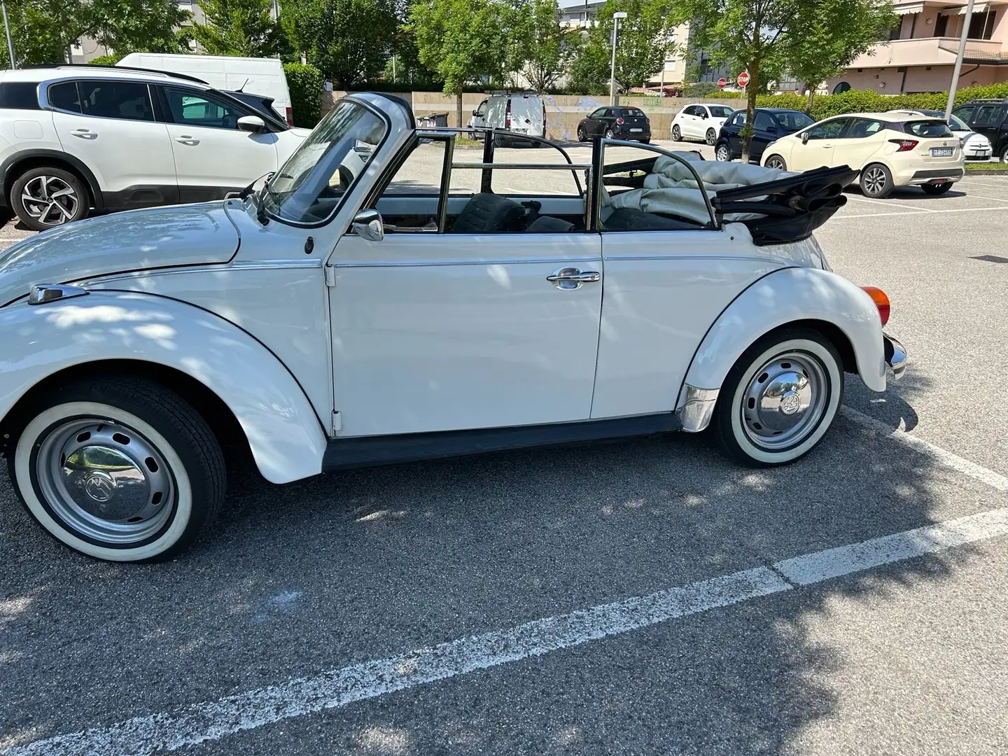 Volkswagen Maggiolino Maggiolone Cabrio - 1